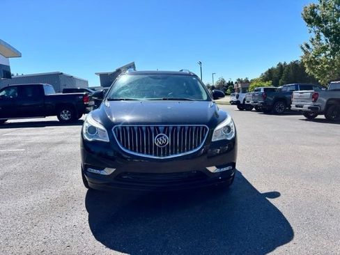 Used 2017 Buick Enclave Leather w/ Trailering Package AWD/4WD image 3