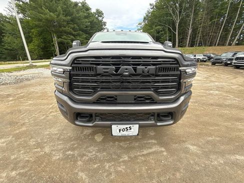 New 2026 RAM 2500 Laramie AWD/4WD image 8