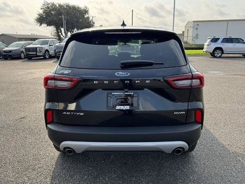 Certified 2025 Ford Escape Active AWD/4WD image 4