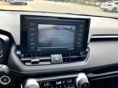 Used 2022 Toyota RAV4 XLE w/ Convenience Package AWD/4WD image 19