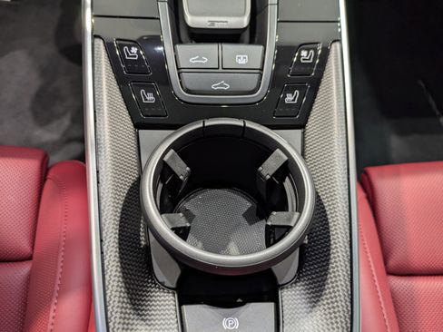 Used 2025 Porsche 911 Turbo S image 19