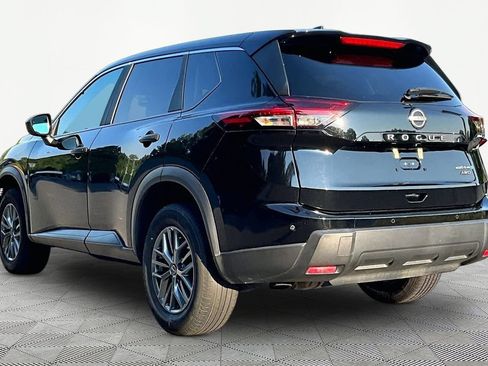 Used 2024 Nissan Rogue S AWD/4WD image 5
