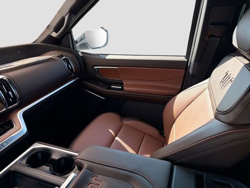 New 2025 Ford Expedition King Ranch image 29