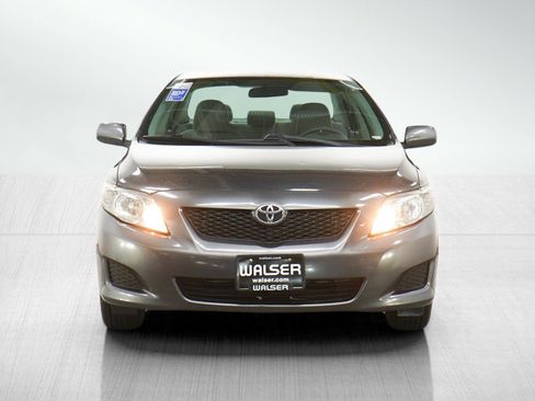 Used 2010 Toyota Corolla LE FWD image 8