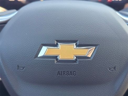 New 2025 Chevrolet Blazer EV LT image 29