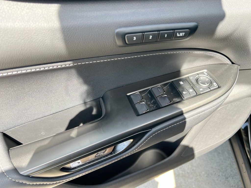Used 2024 Lexus NX 350h AWD image 11
