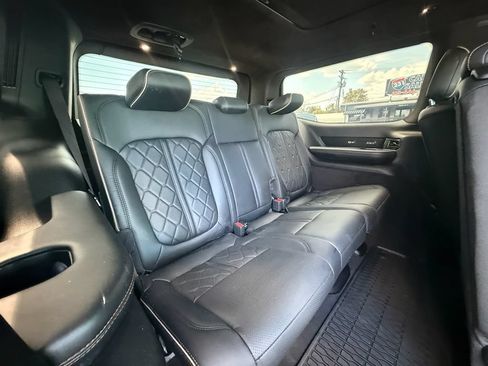 Used 2023 Jeep Grand Wagoneer Series III w/ Rear Seat Video Group 1 AWD/4WD image 22