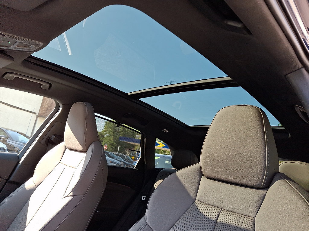 Certified 2025 Audi Q5 Premium w/ Premium Plus AWD/4WD image 15