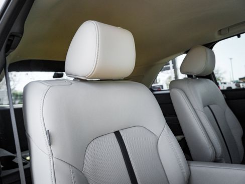 Used 2024 MAZDA CX-90 Plug-In Hybrid w/ Preferred image 32