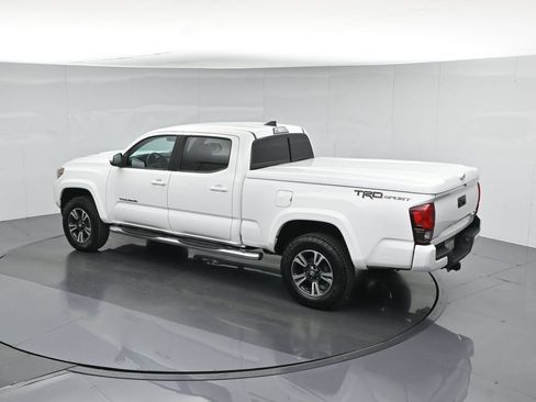 Used 2019 Toyota Tacoma TRD Sport RWD image 44
