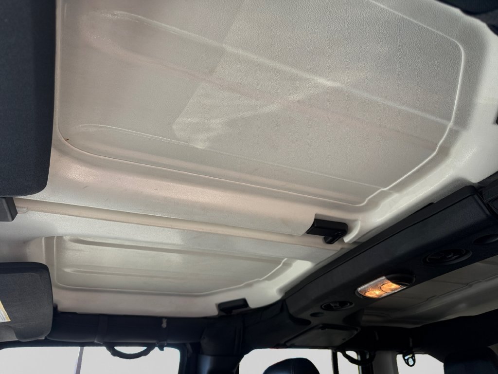Used 2016 Jeep Wrangler Unlimited Sahara AWD/4WD image 17