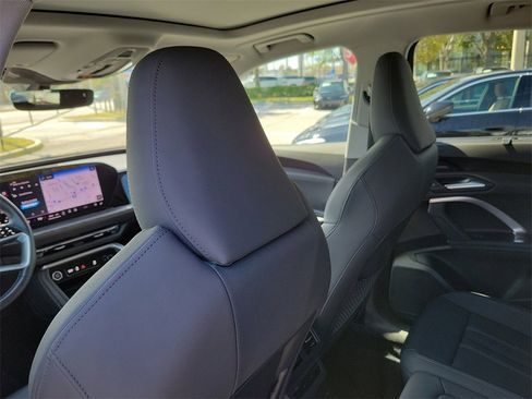 Certified 2025 Audi Q5 Premium Plus w/ Premium Plus image 25