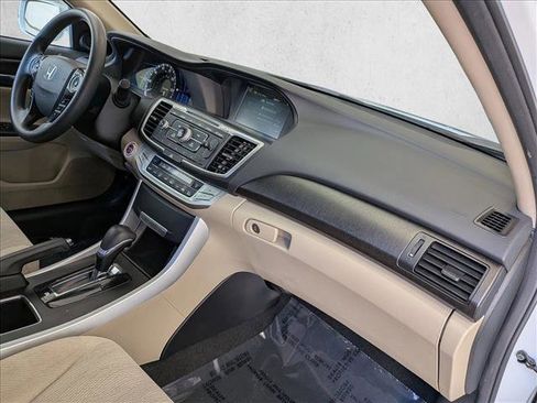 Used 2015 Honda Accord Hybrid Sedan image 22