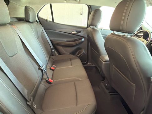 Used 2024 Buick Encore GX Preferred FWD image 28