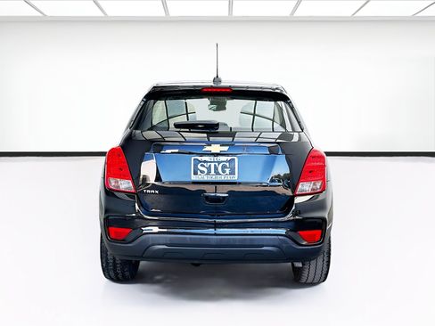 Used 2020 Chevrolet Trax LS FWD image 5