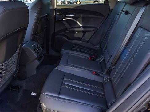 New 2025 Audi Q5 Premium image 20