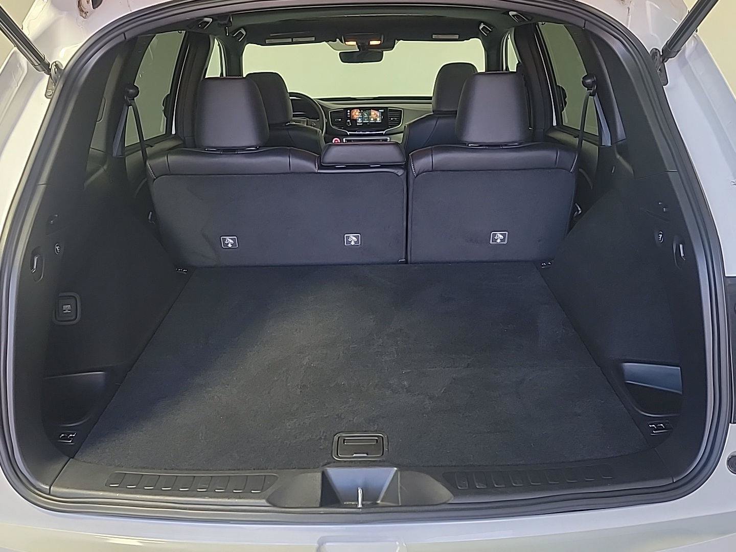 Certified 2025 Honda Passport TrailSport image 7