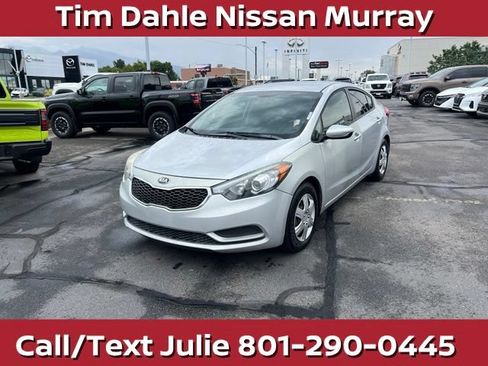 Used 2016 Kia Forte LX w/ LX Popular Package FWD image 5