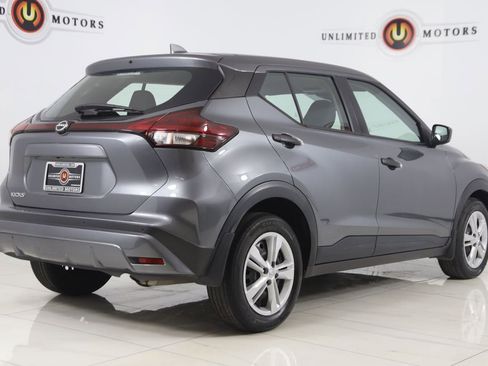 Used 2024 Nissan Kicks S FWD image 3