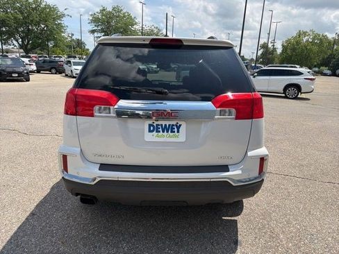 Used 2017 GMC Terrain SLT w/ Driver Alert Package I AWD/4WD image 4