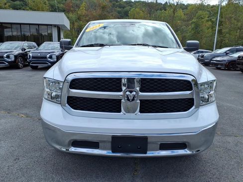 Used 2024 RAM 1500 Classic SLT image 12