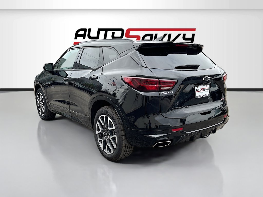 Used 2025 Chevrolet Blazer RS w/ Driver Confidence II Package AWD/4WD image 5