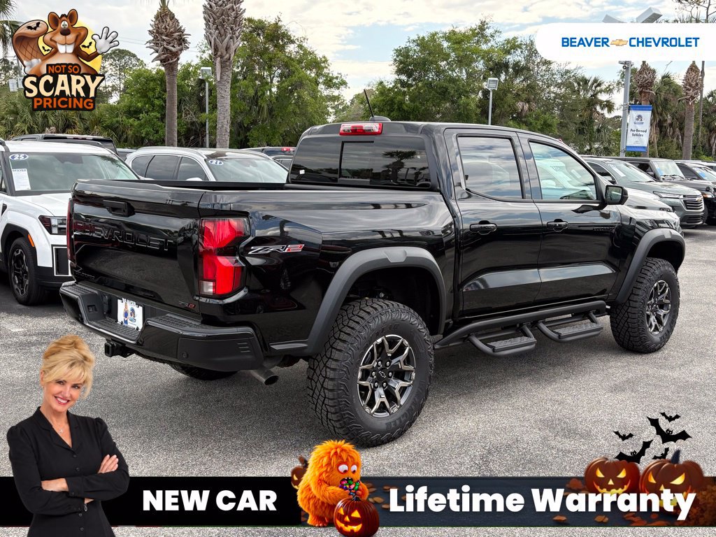New 2026 Chevrolet Colorado ZR2 w/ Off-Road Front Bumper Package AWD/4WD image 7