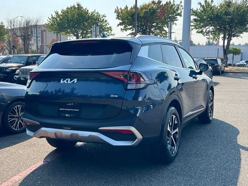 Certified 2023 Kia Sportage EX AWD/4WD image 5