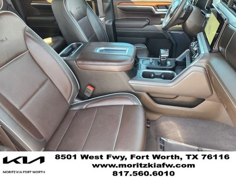 Used 2022 GMC Sierra 1500 Denali w/ Denali Reserve Package AWD/4WD image 13