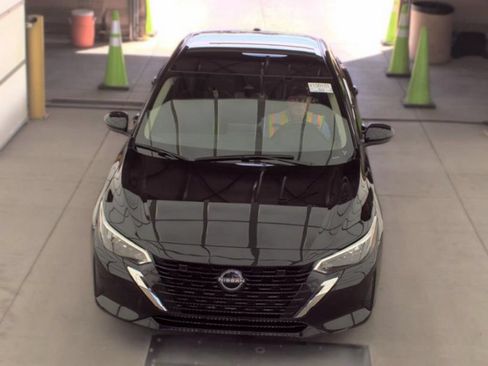 Used 2024 Nissan Sentra SV w/ All-Weather Package FWD image 2