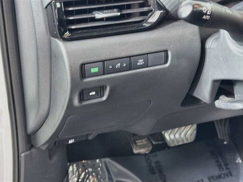 Used 2024 Nissan Sentra SV w/ All-Weather Package FWD image 10