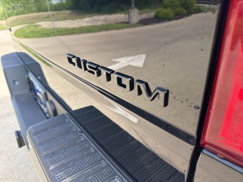 New 2026 Chevrolet Silverado 1500 Custom w/ Turbomax Blackout Package AWD/4WD image 7