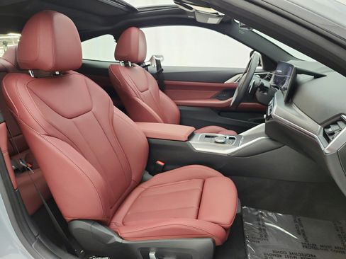 Used 2024 BMW 430i Coupe w/ M Sport Package RWD image 20