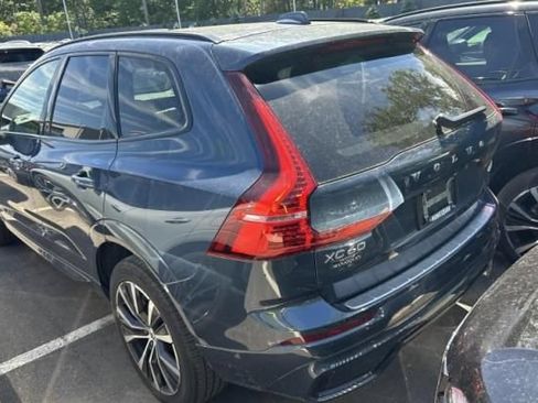 Used 2024 Volvo XC60 B5 Ultimate w/ Climate Package AWD/4WD image 4