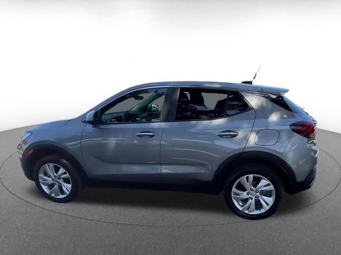 Used 2025 Buick Encore GX Preferred AWD/4WD image 7