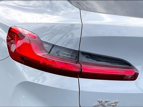 Certified 2023 BMW X4 xDrive30i w/ M Sport Package AWD/4WD image 27