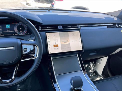 New 2026 Land Rover Range Rover Velar S AWD/4WD image 11