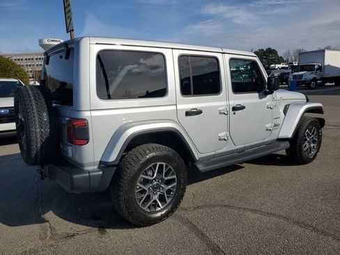 Certified 2024 Jeep Wrangler Sahara w/ Safety Group image 8