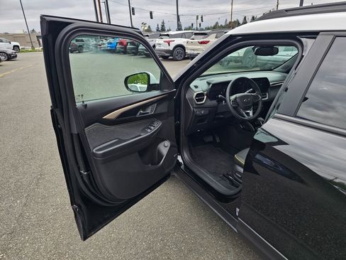 New 2025 Chevrolet TrailBlazer ACTIV w/ Convenience Package FWD image 22