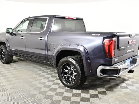 Used 2025 GMC Sierra 1500 SLT AWD/4WD image 8