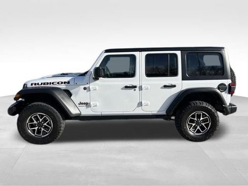 Used 2024 Jeep Wrangler Unlimited Rubicon image 5