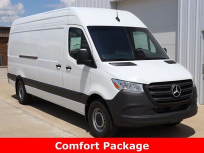 New 2025 Mercedes-Benz Sprinter 2500