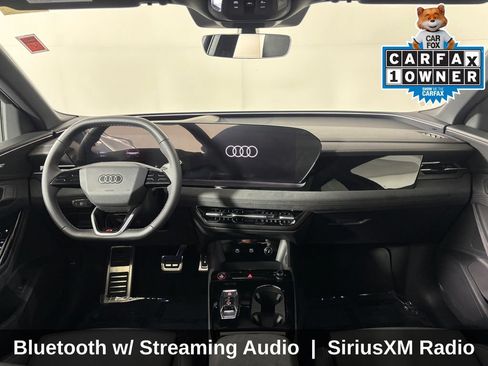 Used 2025 Audi SQ6 e-tron Premium Plus w/ Premium Plus AWD/4WD image 15