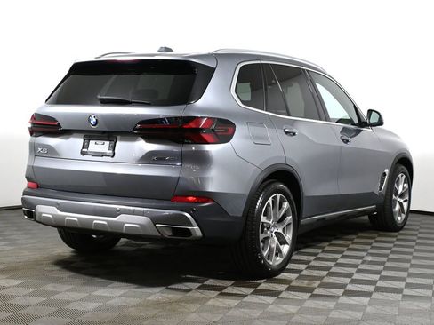 Certified 2024 BMW X5 xDrive40i w/ Premium Package AWD/4WD image 7
