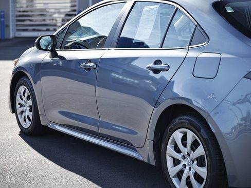 Used 2024 Toyota Corolla LE image 7