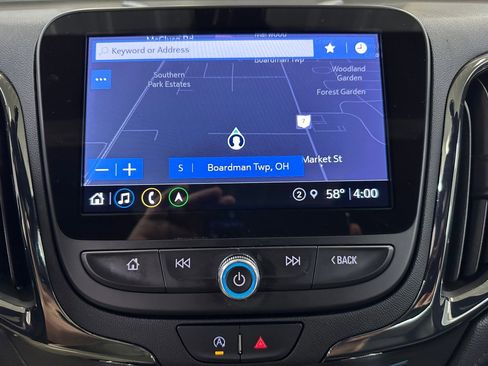 Used 2022 Chevrolet Equinox RS w/ RS Leather Package image 13