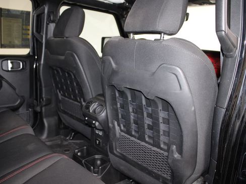 Used 2022 Jeep Gladiator Rubicon w/ Cold Weather Group AWD/4WD image 27