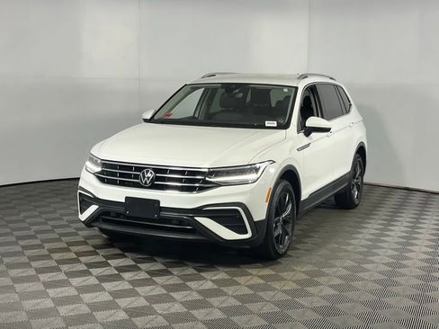 Used 2024 Volkswagen Tiguan Wolfsburg Edition image 4