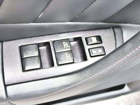 Used 2017 INFINITI QX70 3.7 w/ Premium Package image 10