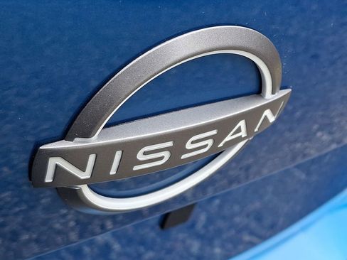 Used 2025 Nissan Sentra SV FWD image 29